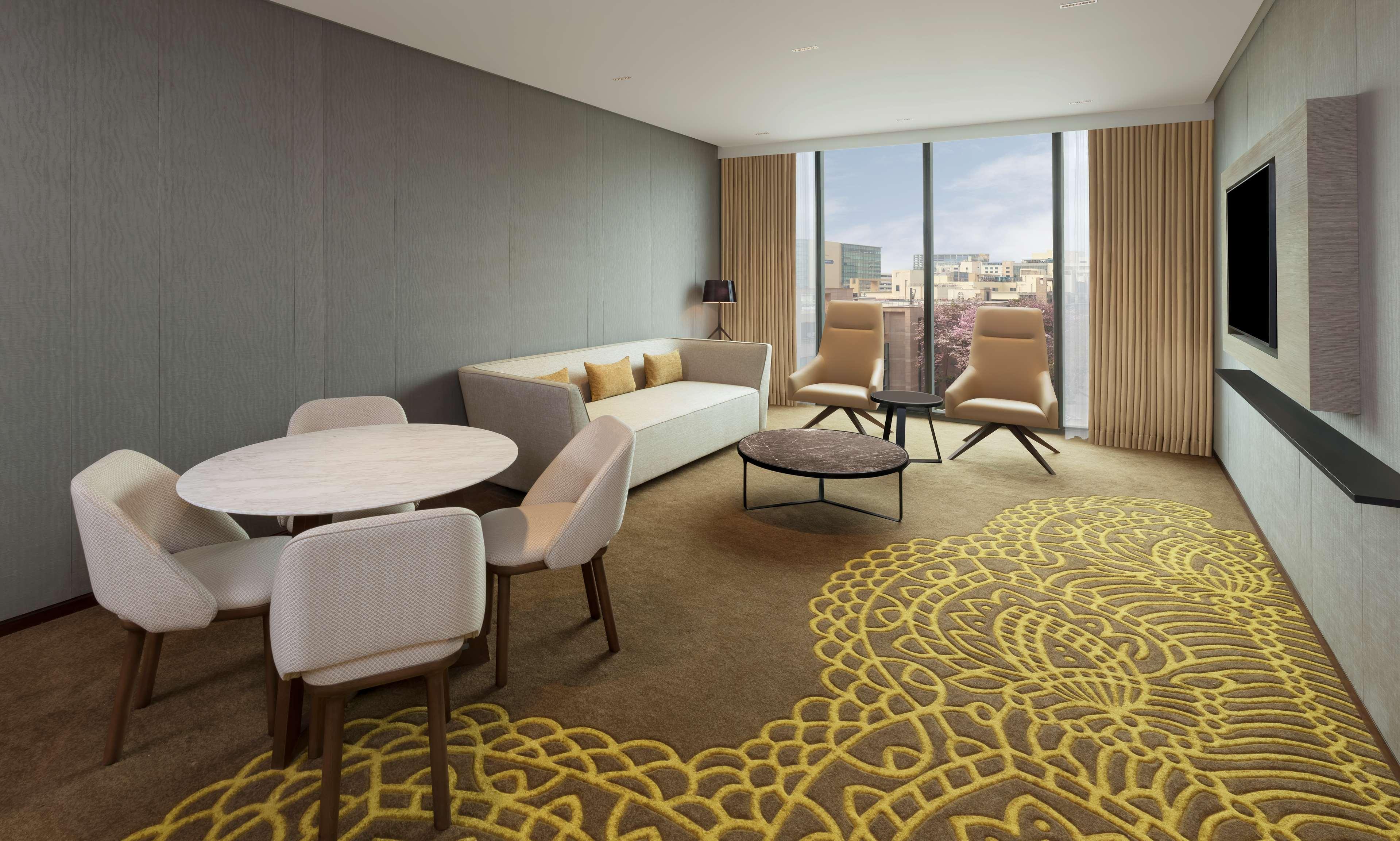 Hilton Garden Inn Bengaluru Embassy Manyata Business Park Esterno foto