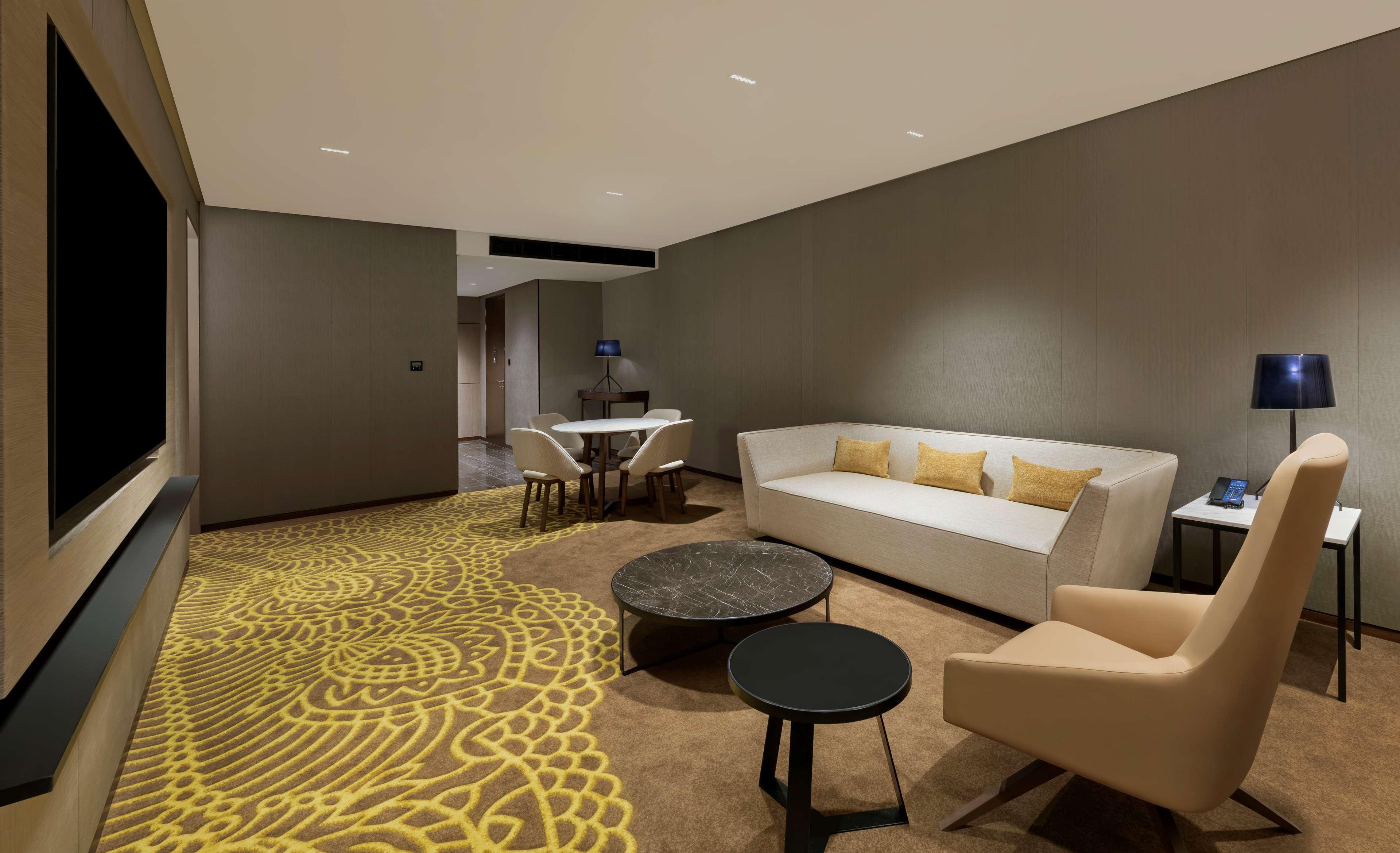 Hilton Garden Inn Bengaluru Embassy Manyata Business Park Esterno foto