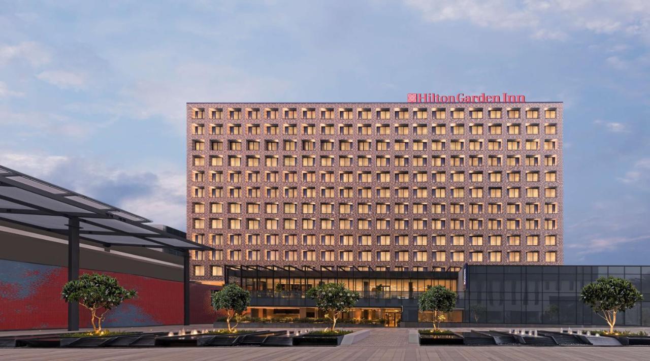 Hilton Garden Inn Bengaluru Embassy Manyata Business Park Esterno foto