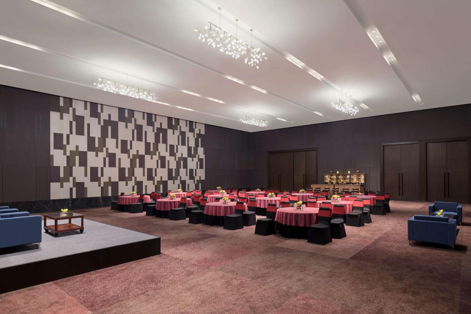 Hilton Garden Inn Bengaluru Embassy Manyata Business Park Esterno foto